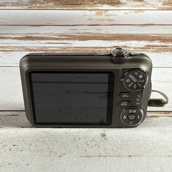 Fujifilm Finepix T T200 Camera PARTS/REPAIR Wont Power On - Picture 3 of 6